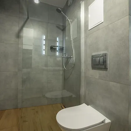 Апартаменты Wigurytower 96